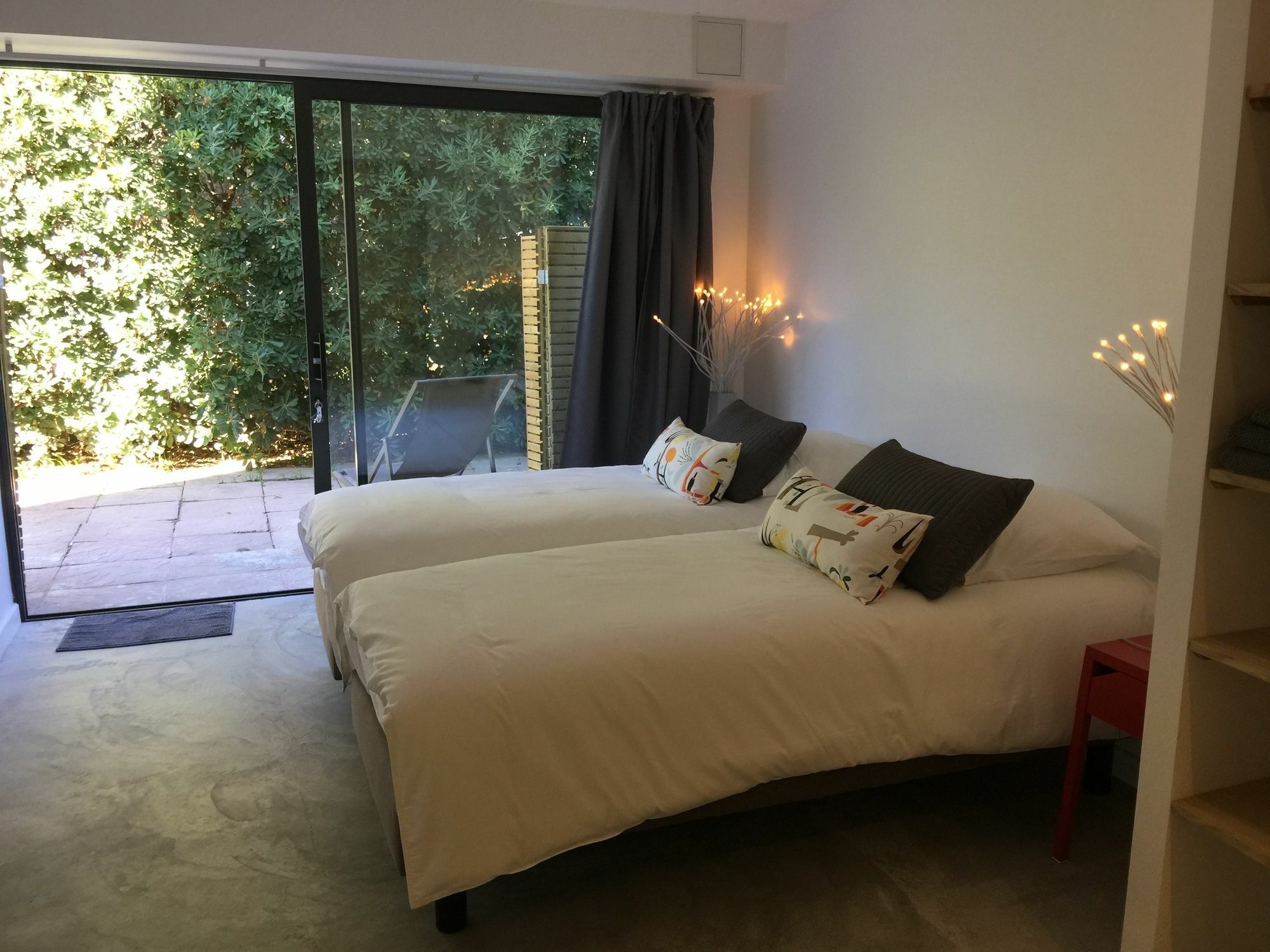 Le Cube Hotel Design A Hyeres Plage Avec Piscine Et Cuisine Eksteriør billede