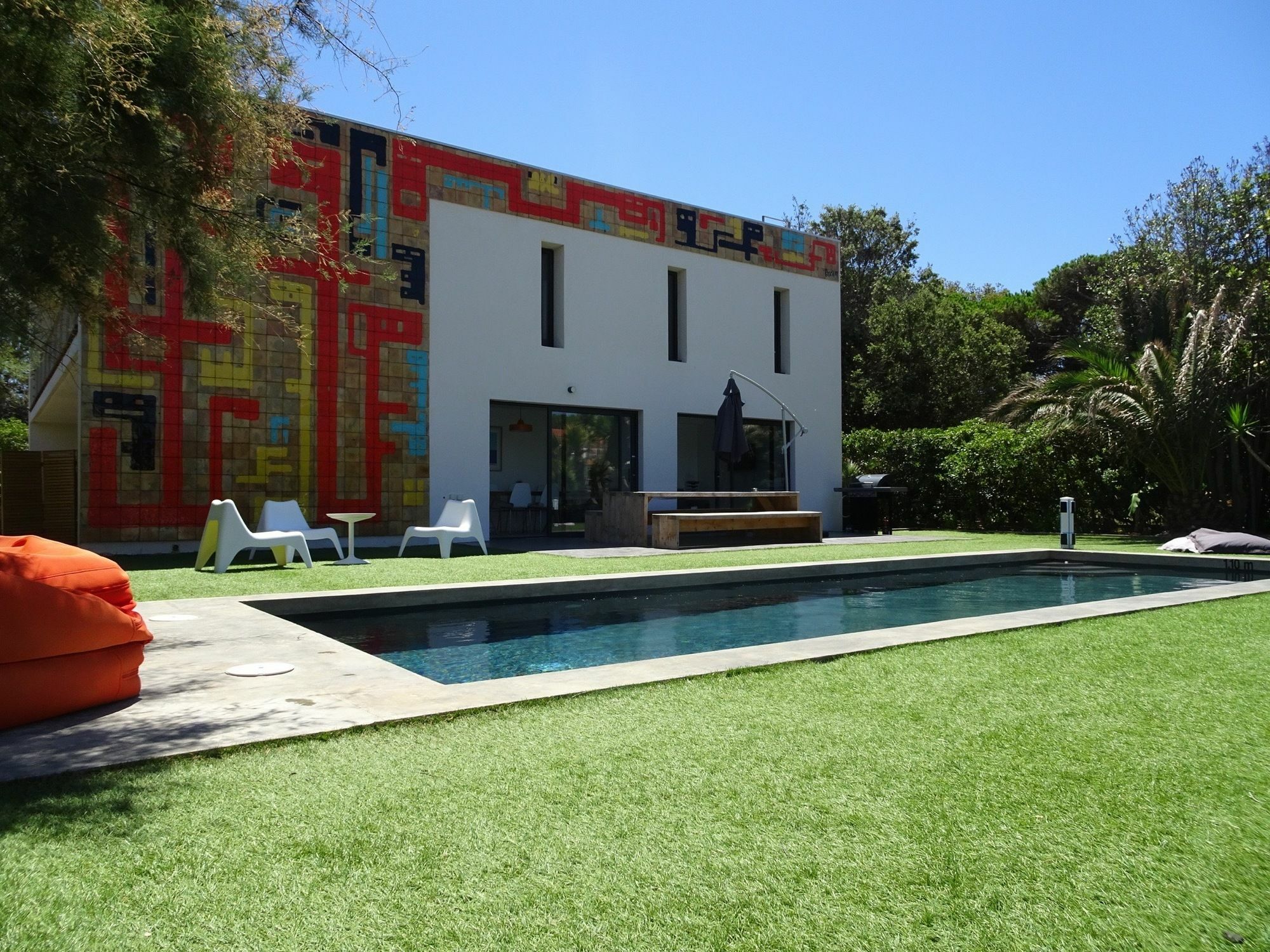 Le Cube Hotel Design A Hyeres Plage Avec Piscine Et Cuisine Eksteriør billede